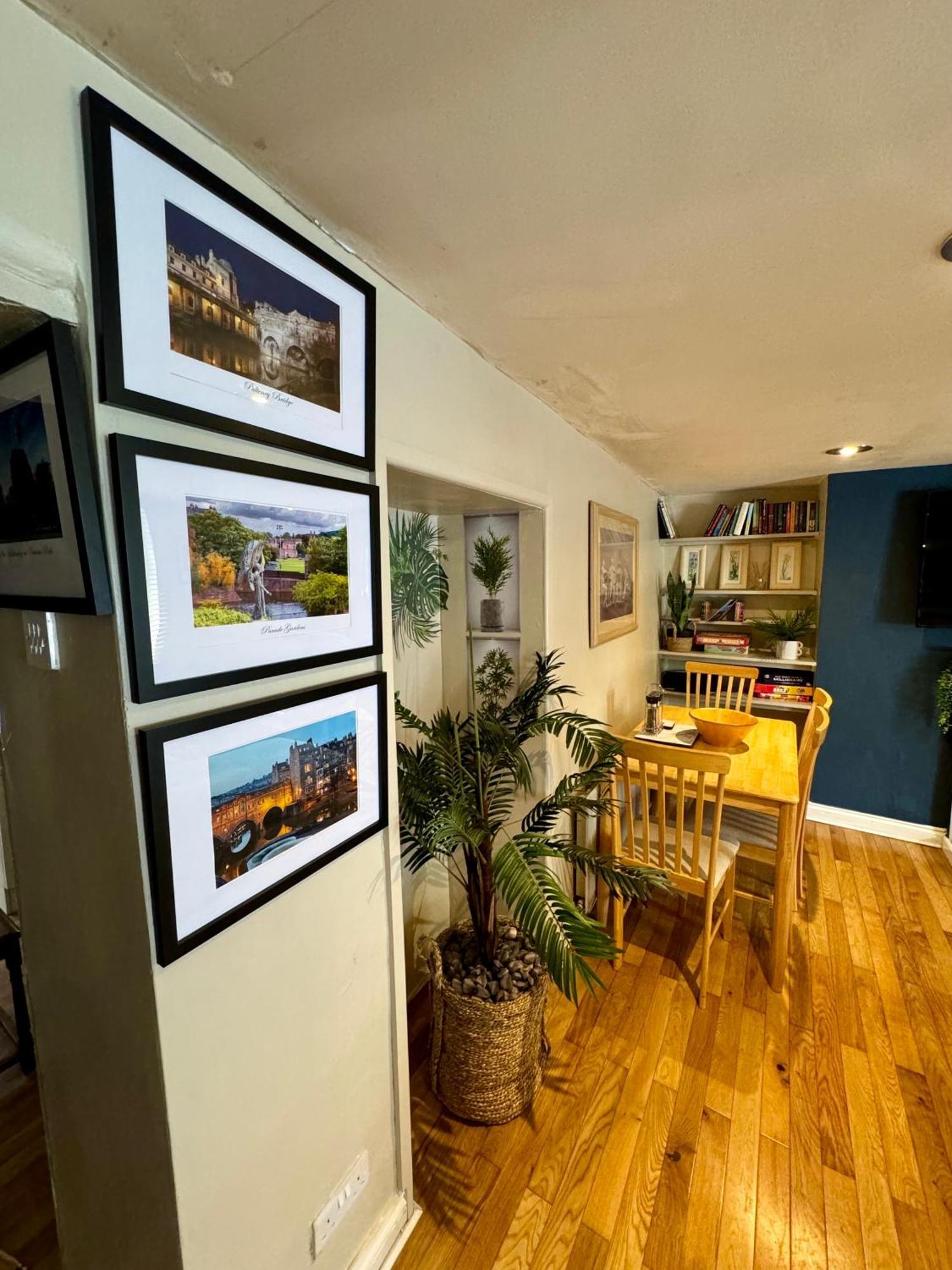 Beautiful Townhouse Next To Royal Victoria Park And Botanical Gardens Within Easy Walking Distance To Bath City Centre エクステリア 写真