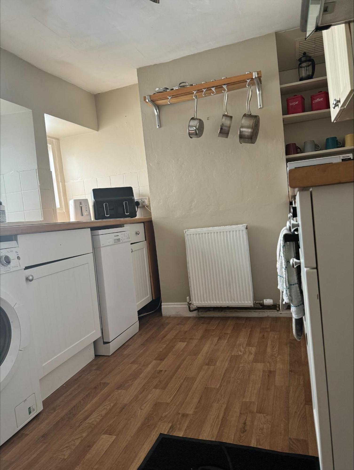 Beautiful Townhouse Next To Royal Victoria Park And Botanical Gardens Within Easy Walking Distance To Bath City Centre エクステリア 写真