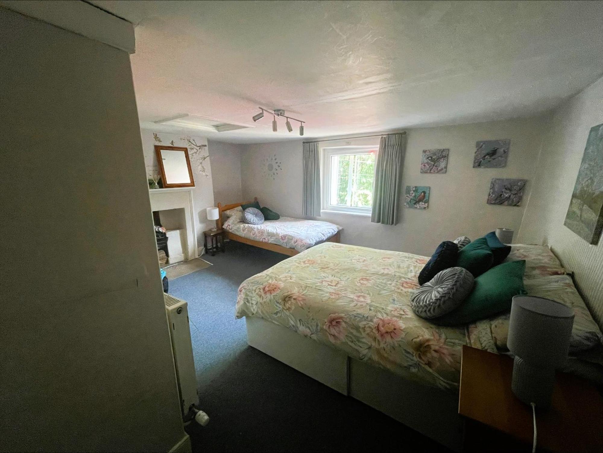 Beautiful Townhouse Next To Royal Victoria Park And Botanical Gardens Within Easy Walking Distance To Bath City Centre エクステリア 写真