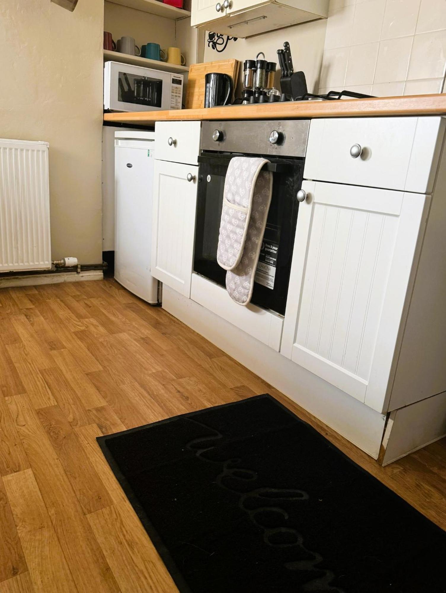 Beautiful Townhouse Next To Royal Victoria Park And Botanical Gardens Within Easy Walking Distance To Bath City Centre エクステリア 写真